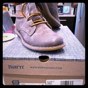 Born shoes